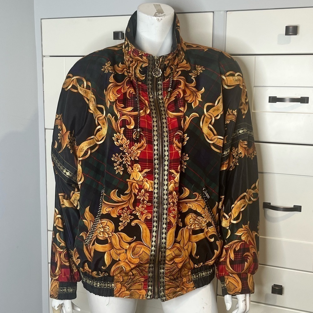 Trilogi. Multi patterned. Full zip. Jacket. Lightweight. Retro look. Large.